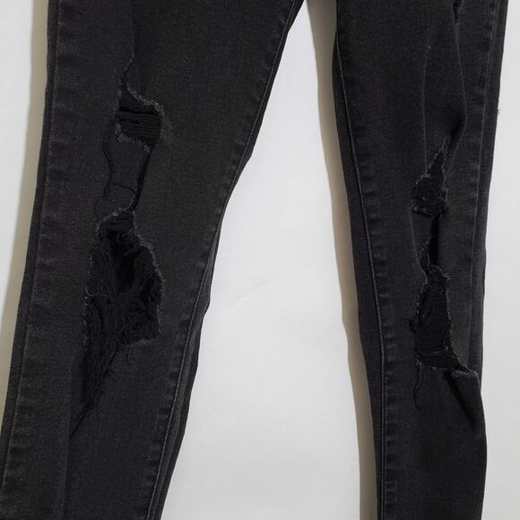 Cotton On | High 90s High Rise Distressed Trashed Black Denim Jeans - Picture 4 of 7